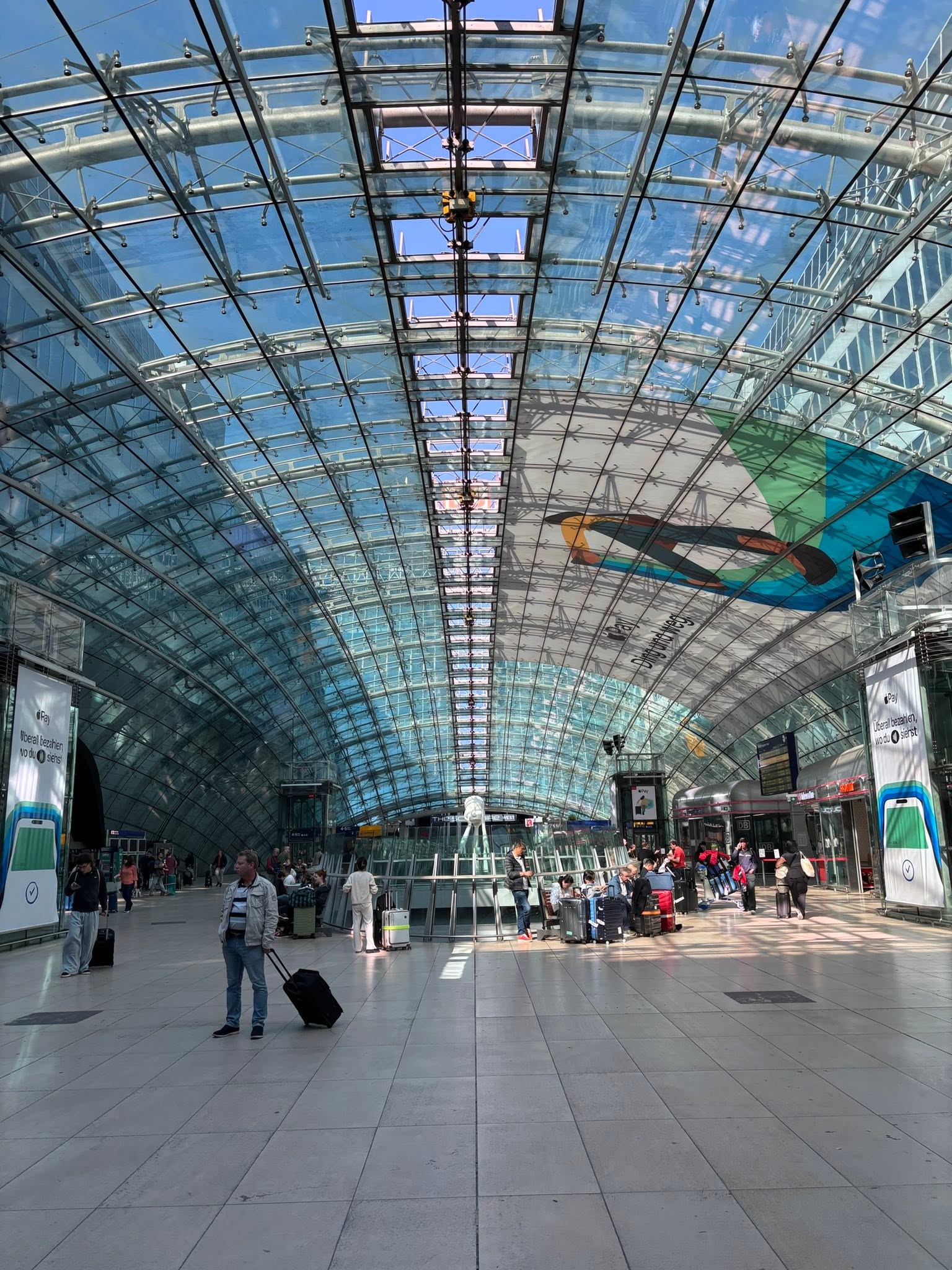 法蘭克福機場搭 ICE 高鐵攻略｜Fernbahnhof 長途車站實走動線