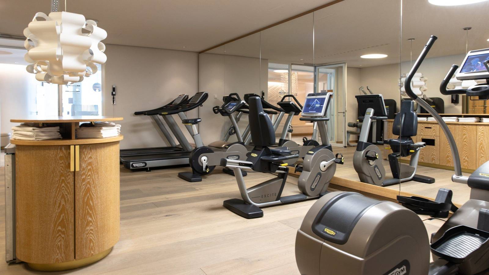 AlpenGold Hotel Technogym 健身房