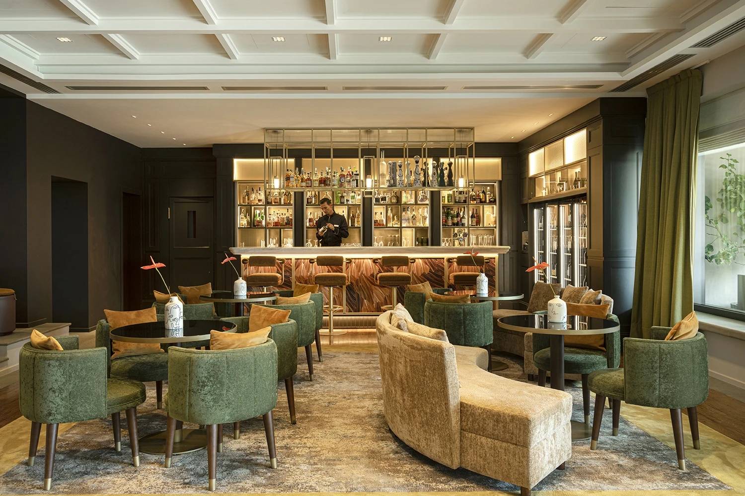 Bar Ecrù & Lounge 酒吧