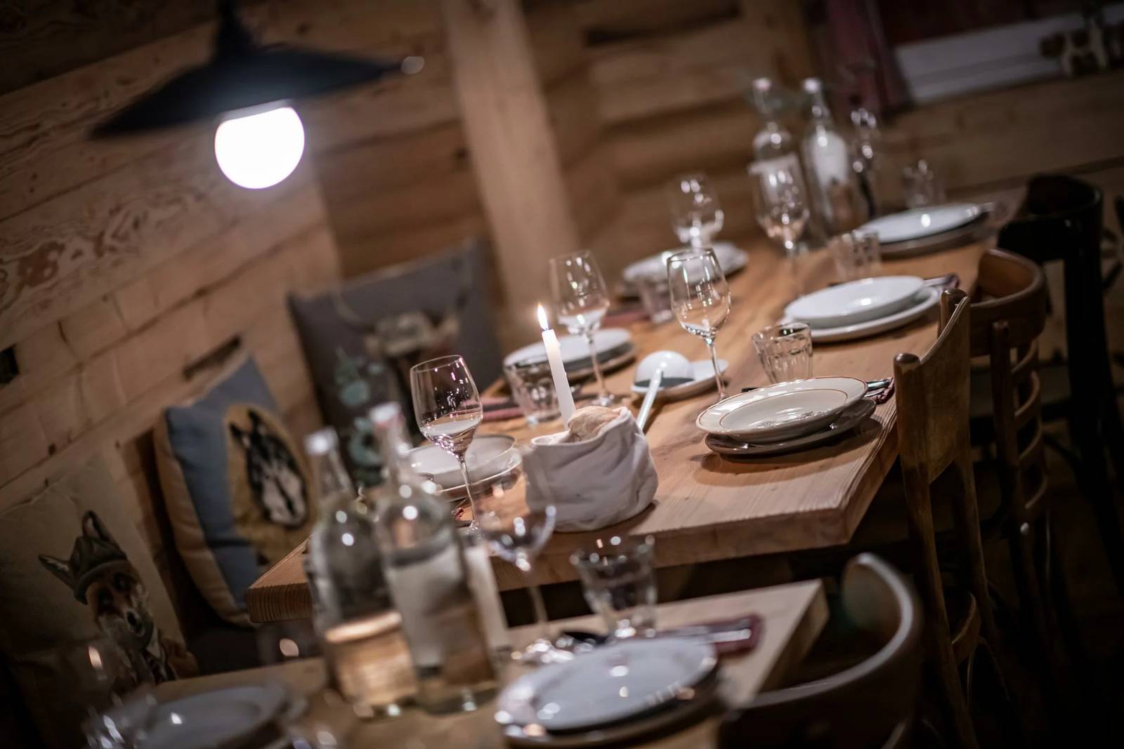 LAAX rocksresort Casa Veglia 瑞士料理餐桌