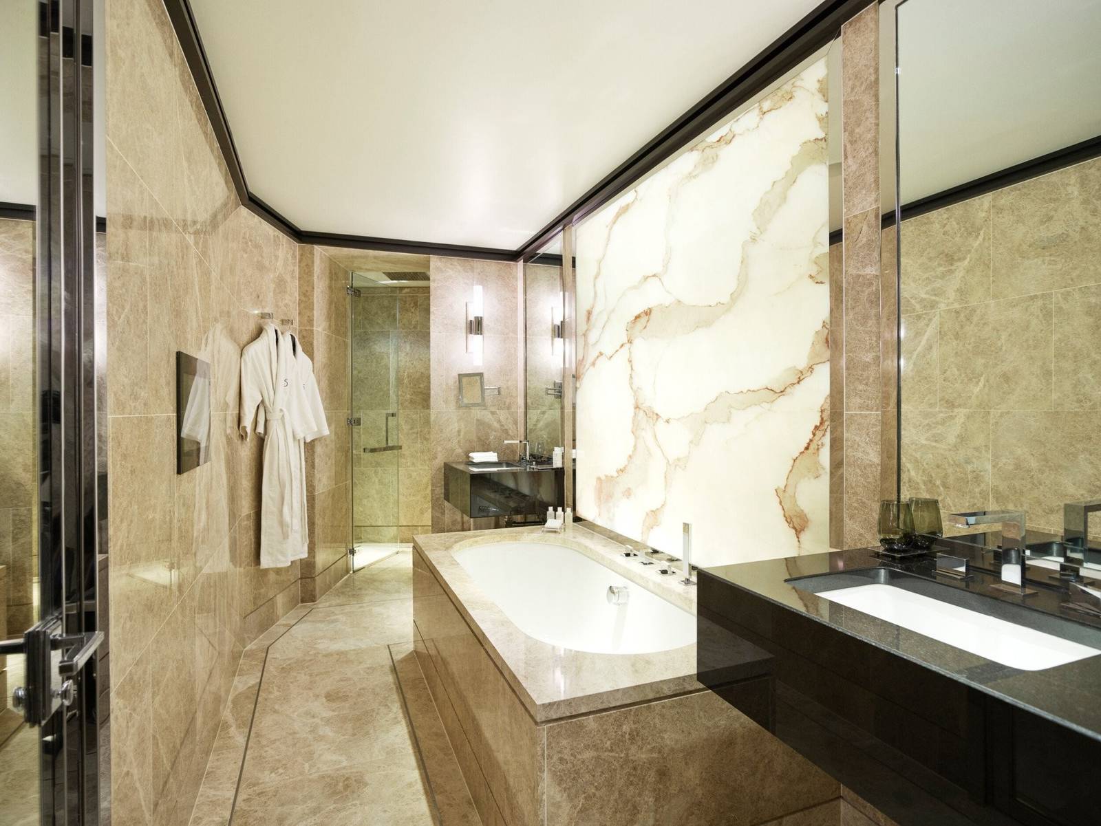 倫敦 45 Park Lane Deluxe Room 大理石浴室