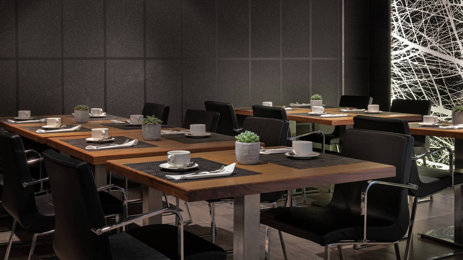 AC Hotel Atocha AC Lounge 用餐區