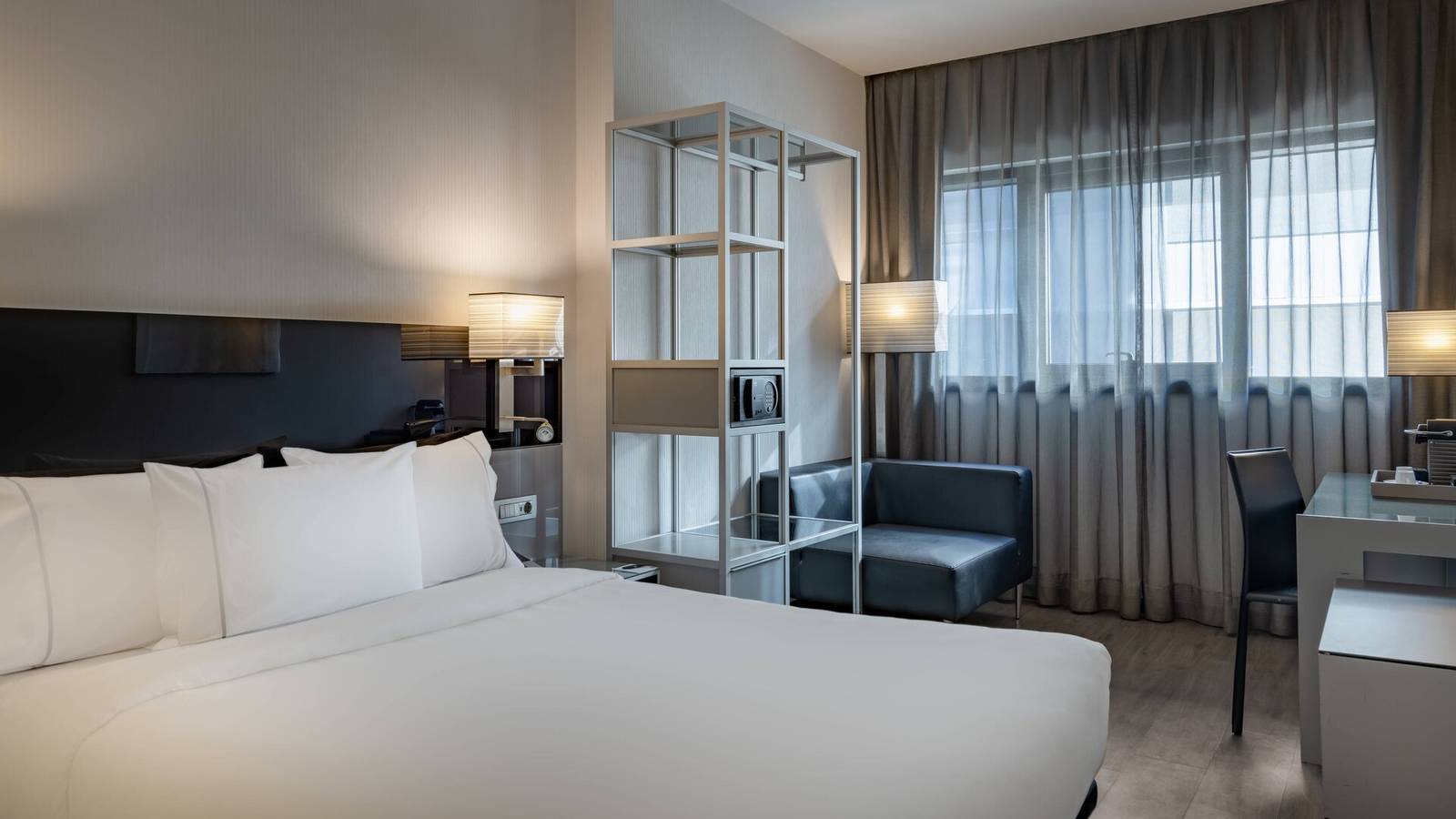 AC Hotel Atocha Standard 客房