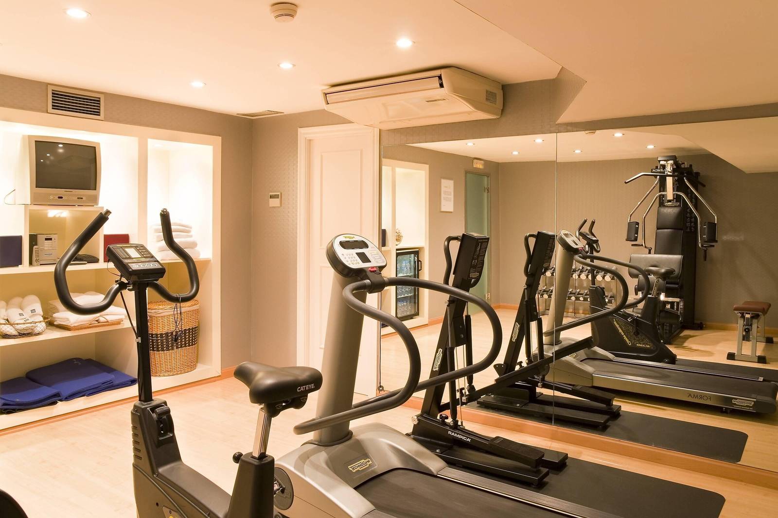 AC Hotel Ciudad de Toledo 24 小時健身房