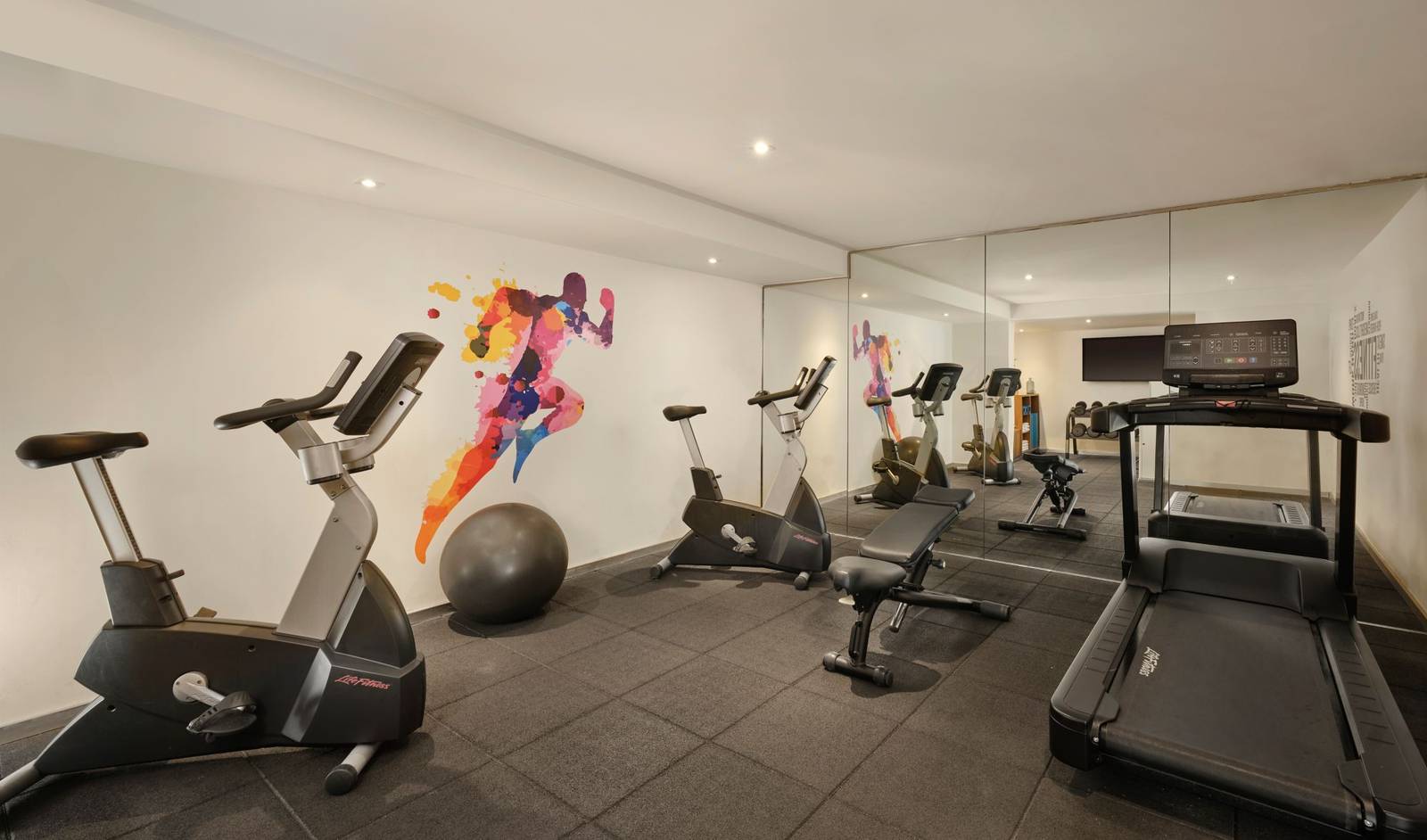 尼斯 AC Hotel Nice 24 小時健身房