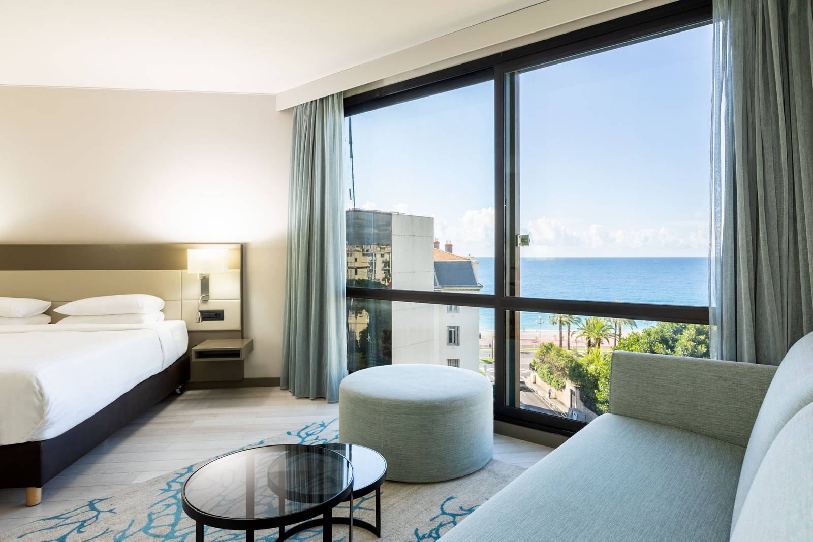 尼斯 AC Hotel Nice Junior Suite 落地窗海景