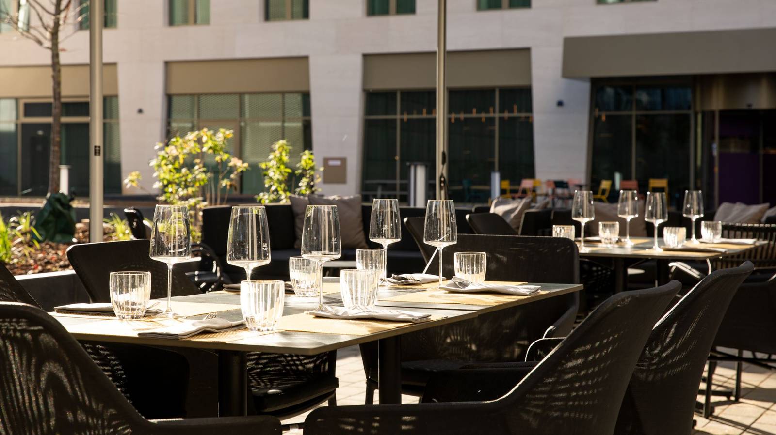 符茲堡 AC Hotel Wuerzburg 戶外露台座位