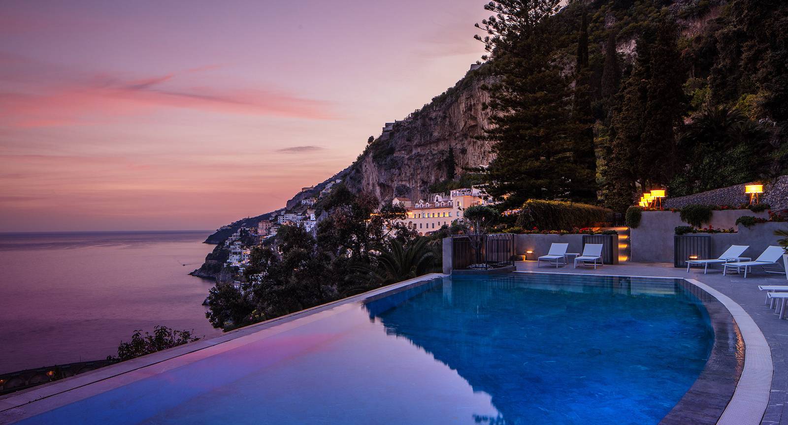 阿瑪菲 Anantara Convento di Amalfi 黃昏時分的無邊際泳池