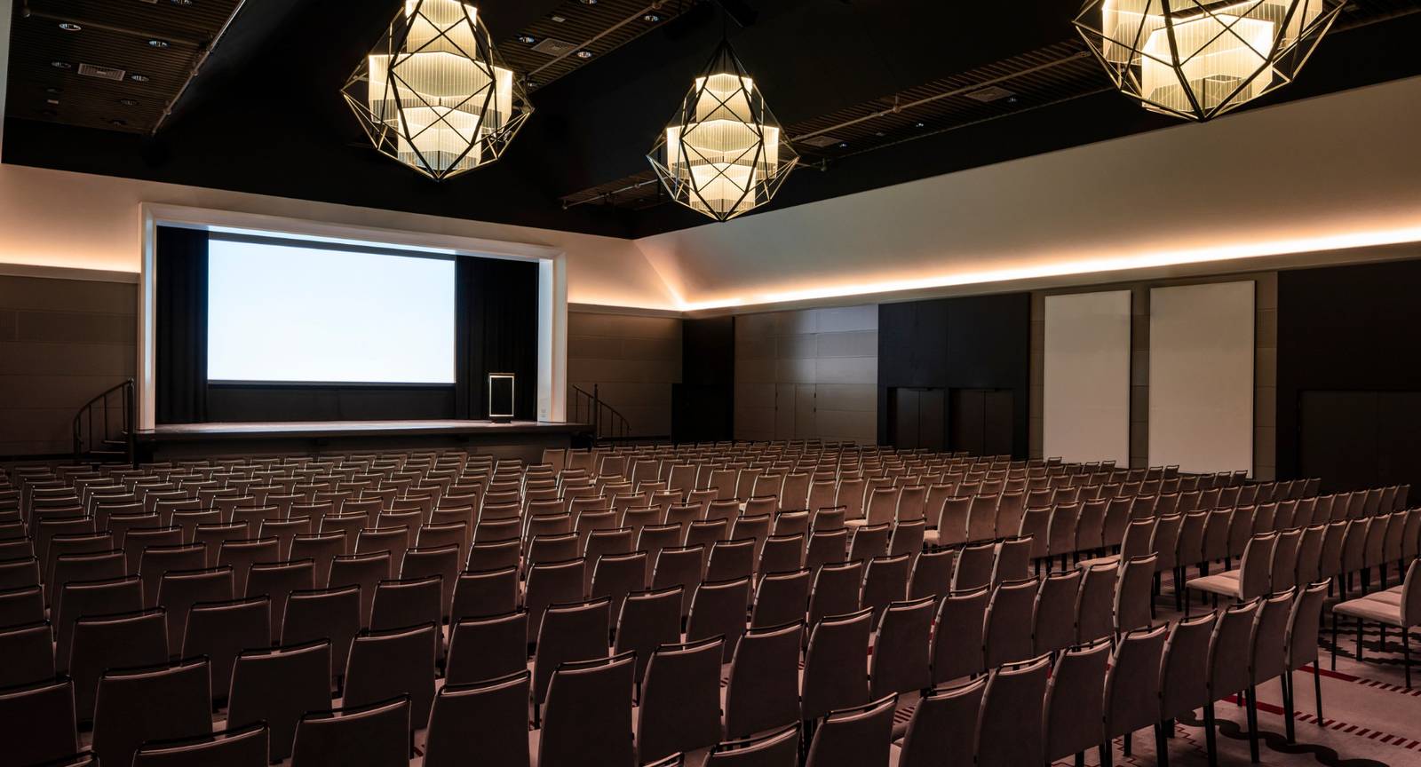Anantara Grand Hotel Krasnapolsky Grand Ballroom 宴會廳