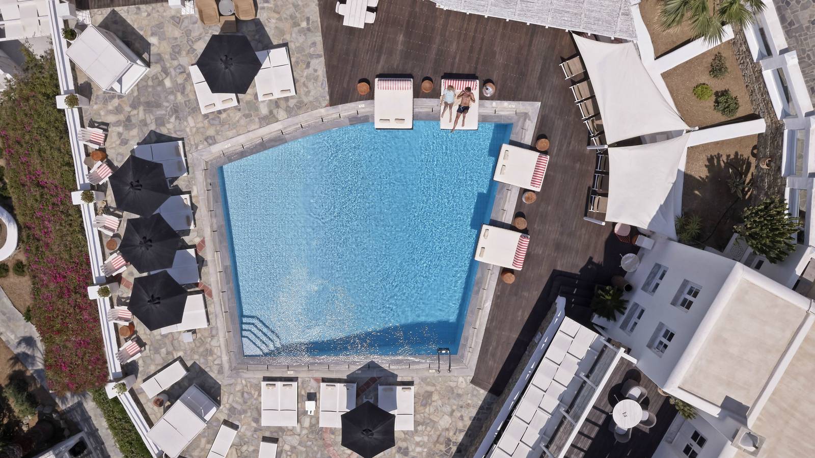 米克諾斯 Archipelagos Hotel 泳池空拍