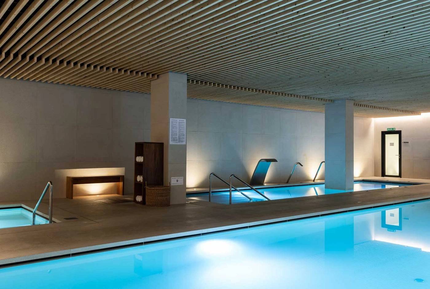 ARIMA Hotel & Spa Foresta 室內水療池