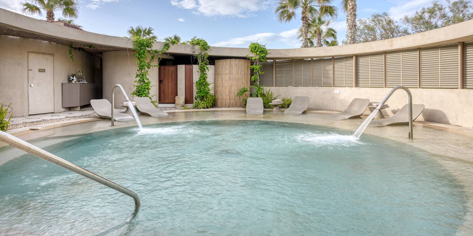 Avant Mar Paros Wellness 恆溫泳池