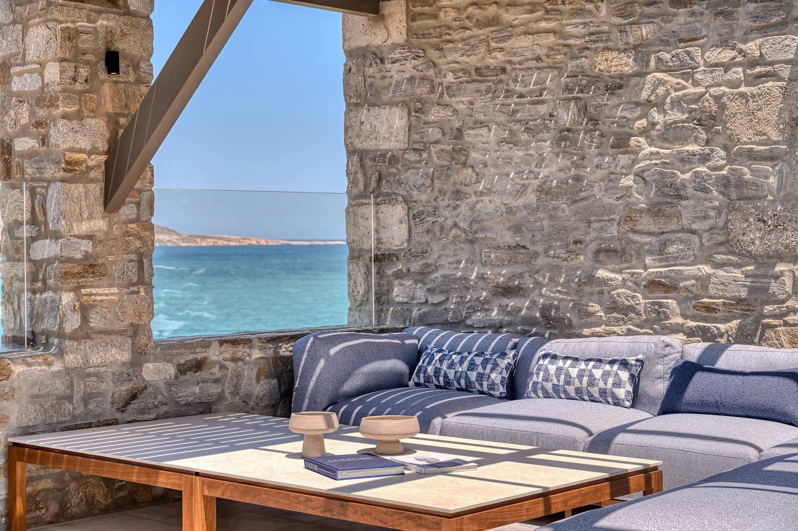 Avant Mar Paros Infinity Suite 面海石牆露台