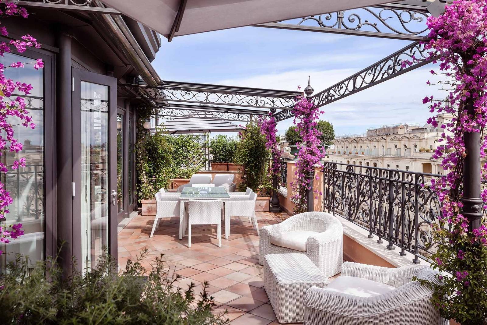 Baglioni Hotel Regina Roman Penthouse 花廊露台