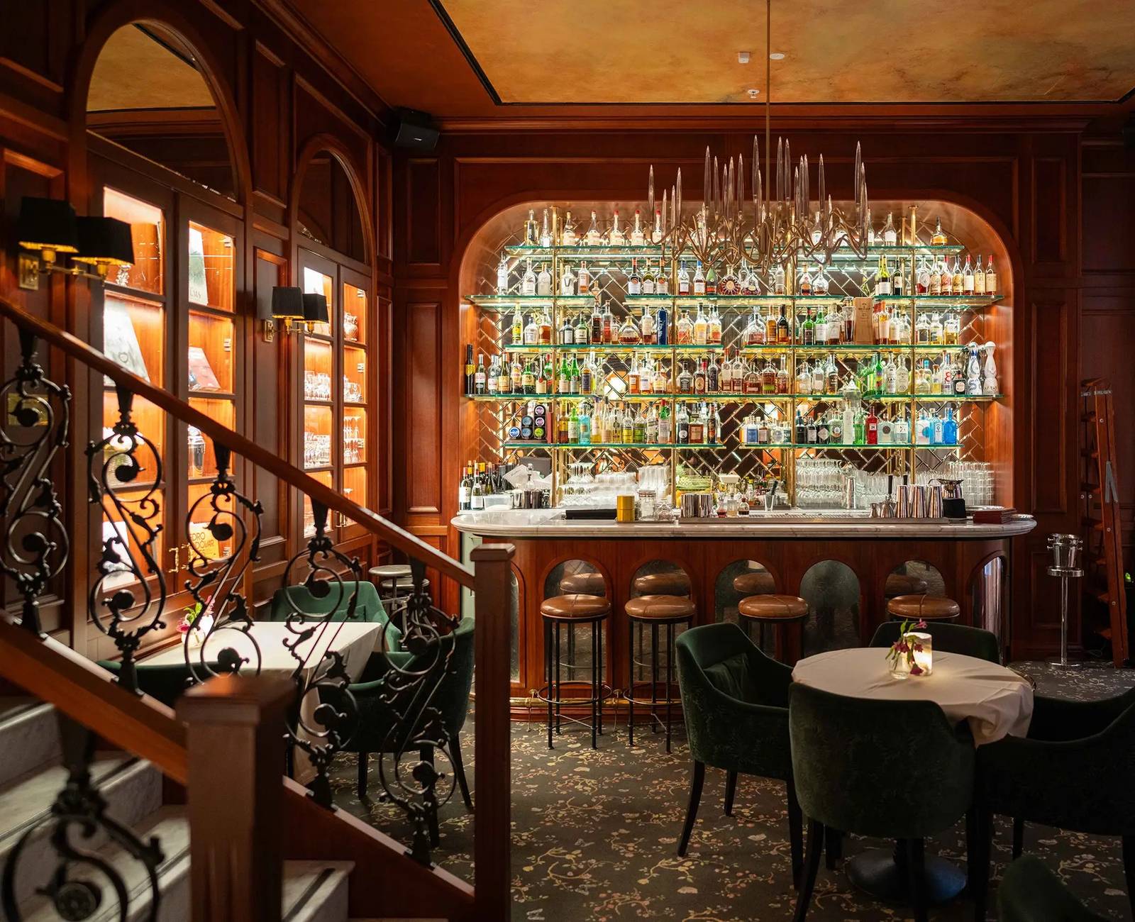 Bank Hotel Papillon 調酒吧吧台
