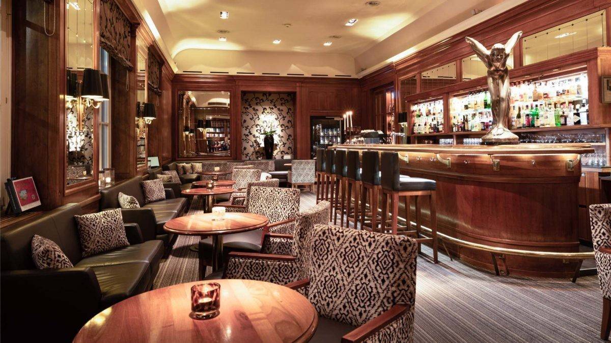 伯恩 Bellevue Palace Bellevue Bar 吧台