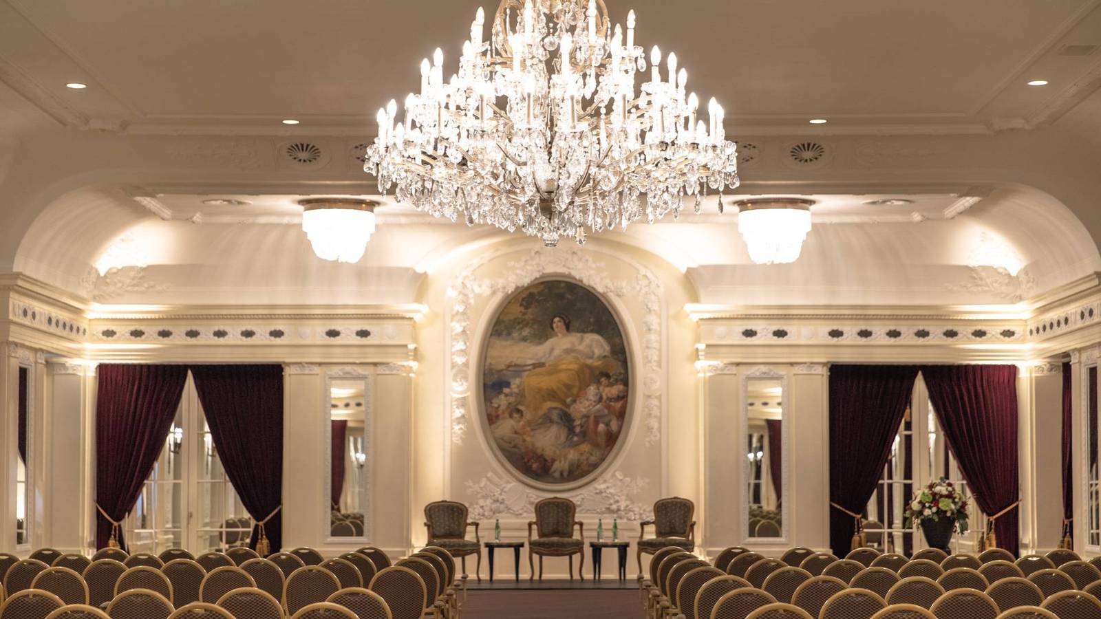 伯恩 Bellevue Palace 水晶吊燈宴會廳