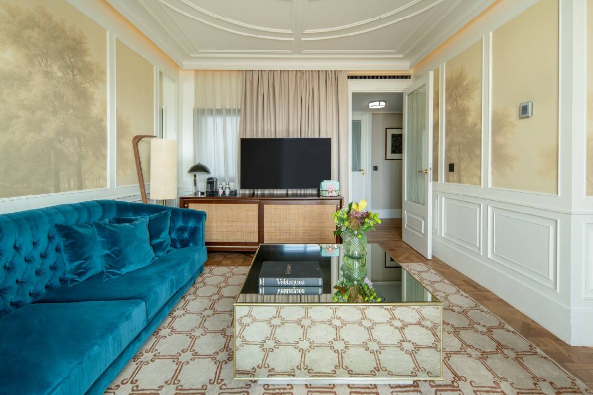 BLESS Madrid Couture Penthouse 起居室