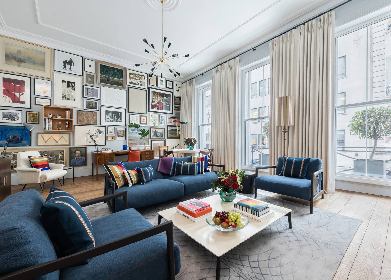 Brown's Hotel Paul Smith Grand Suite 起居室