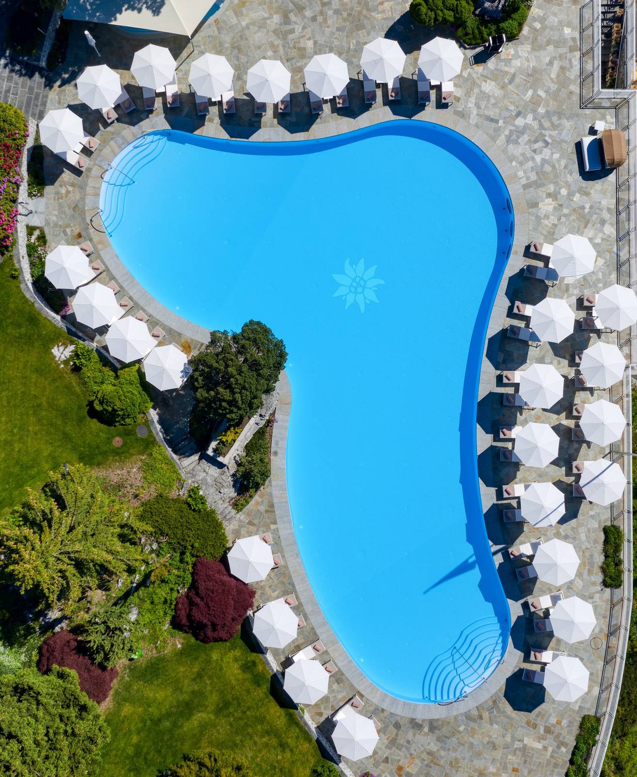 Bürgenstock Hollywood Pool 空拍