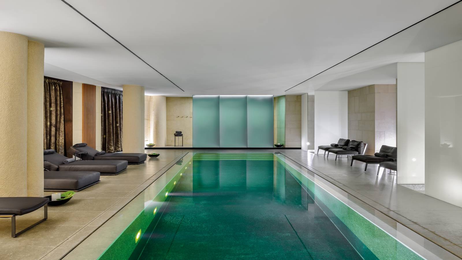 米蘭寶格麗酒店 The Bvlgari Spa 室內泳池