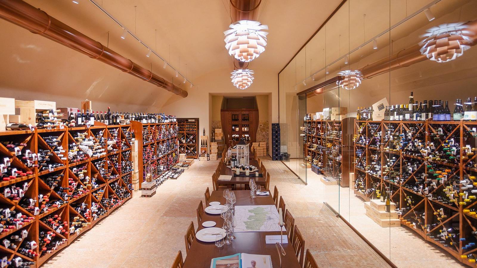 Byblos Art Hotel 酒窖