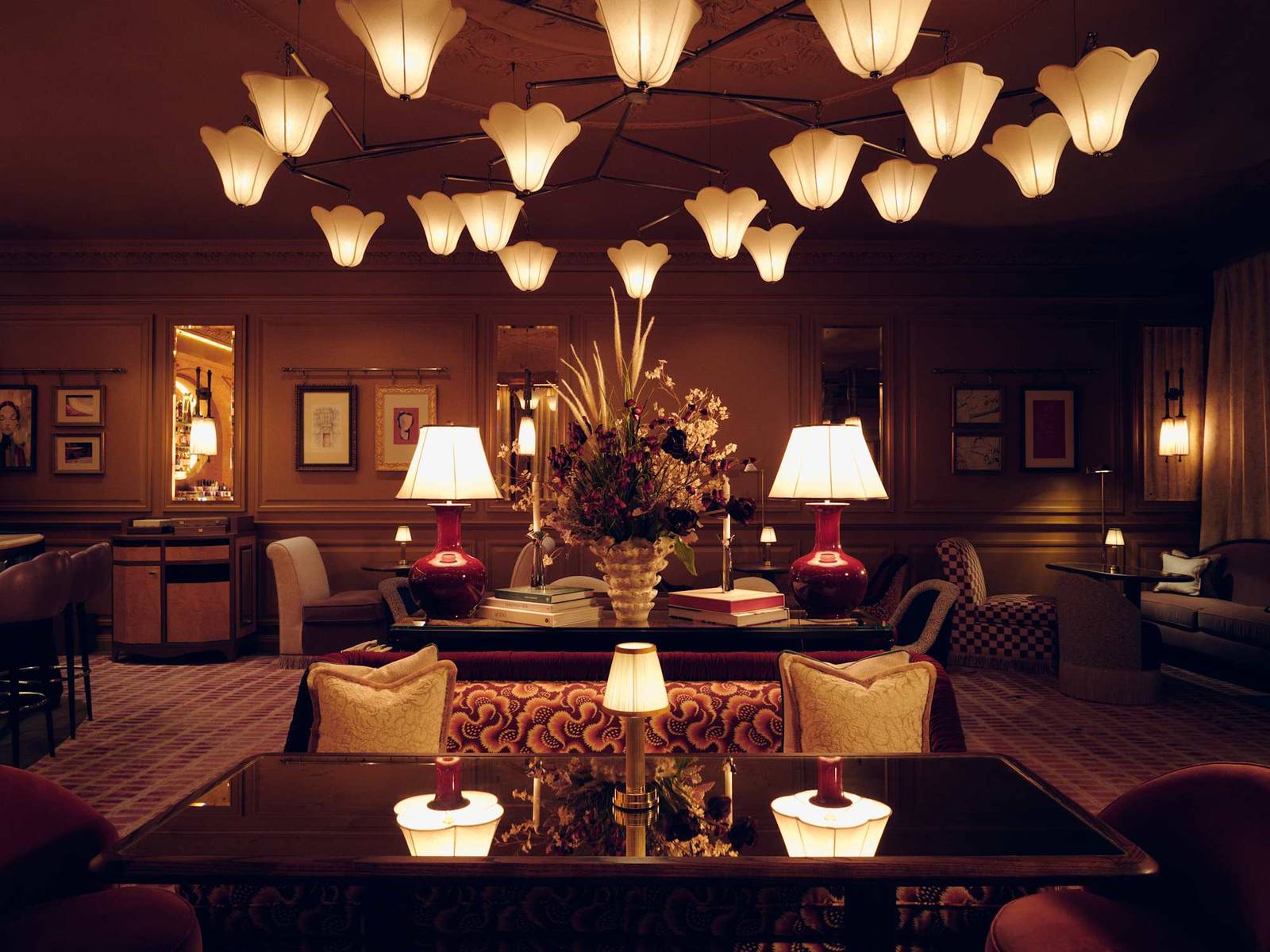 The Cadogan 的 Drawing Room 酒廊