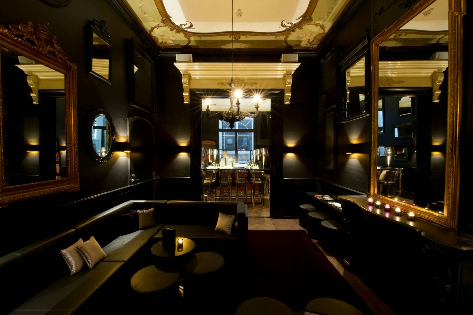 Canal House 酒吧沙發區