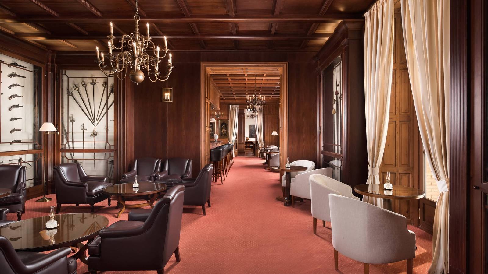 Castillo Hotel Son Vida Bar Armas 酒吧