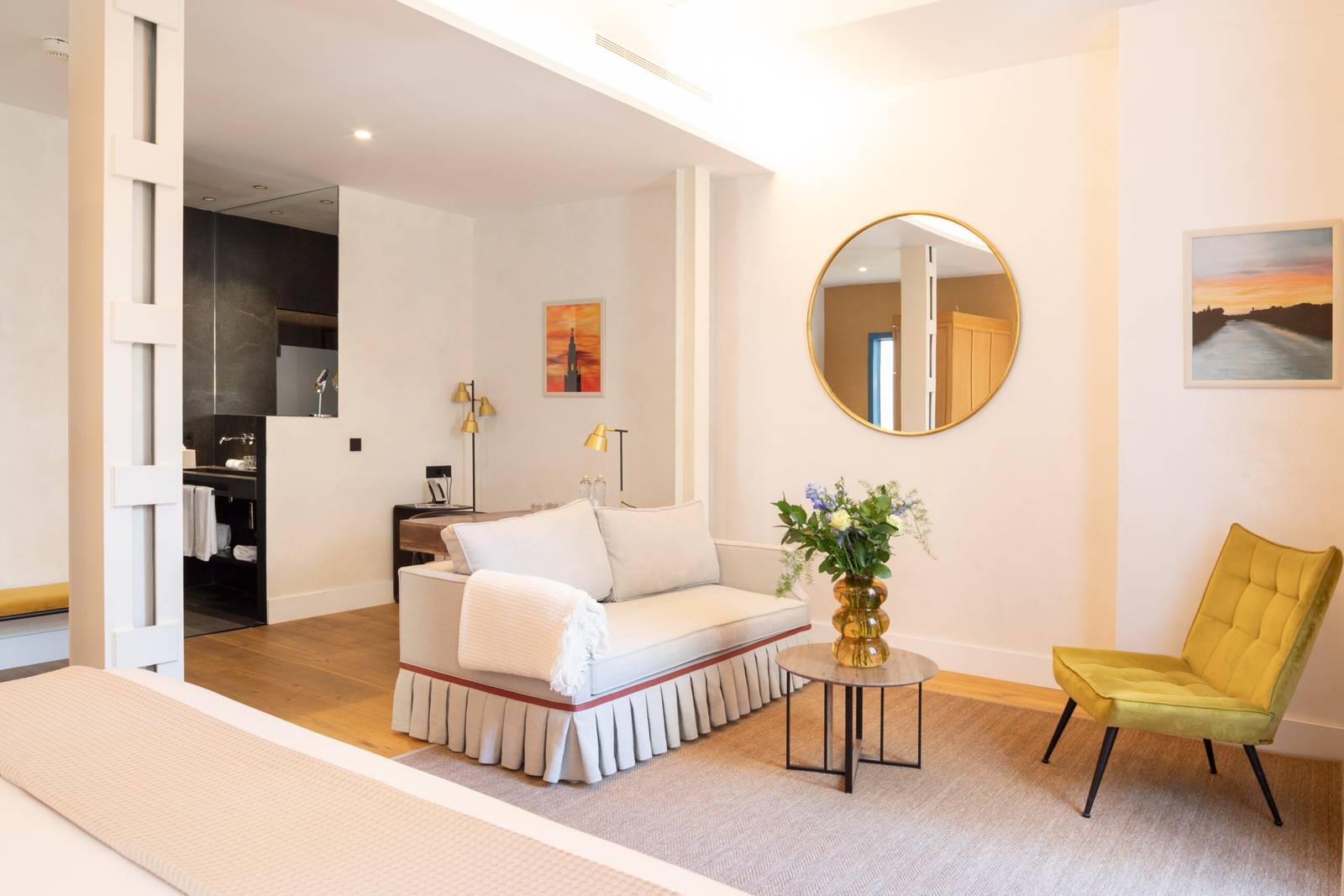 塞維亞 Cavalta Boutique Hotel Junior Suite 起居角落