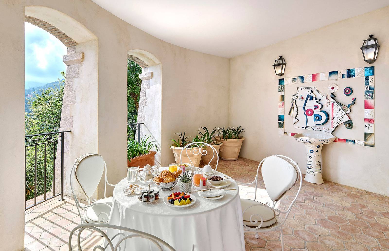 旺斯 Château Saint-Martin & Spa Junior Suite L'Atelier 涼廊