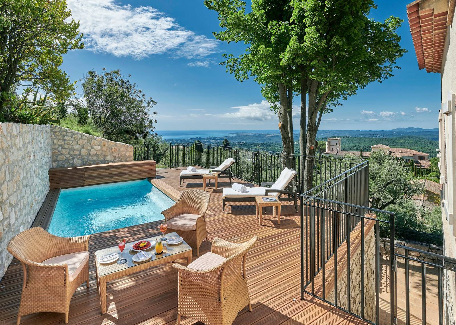 旺斯 Château Saint-Martin & Spa 別墅私人泳池與海景露台