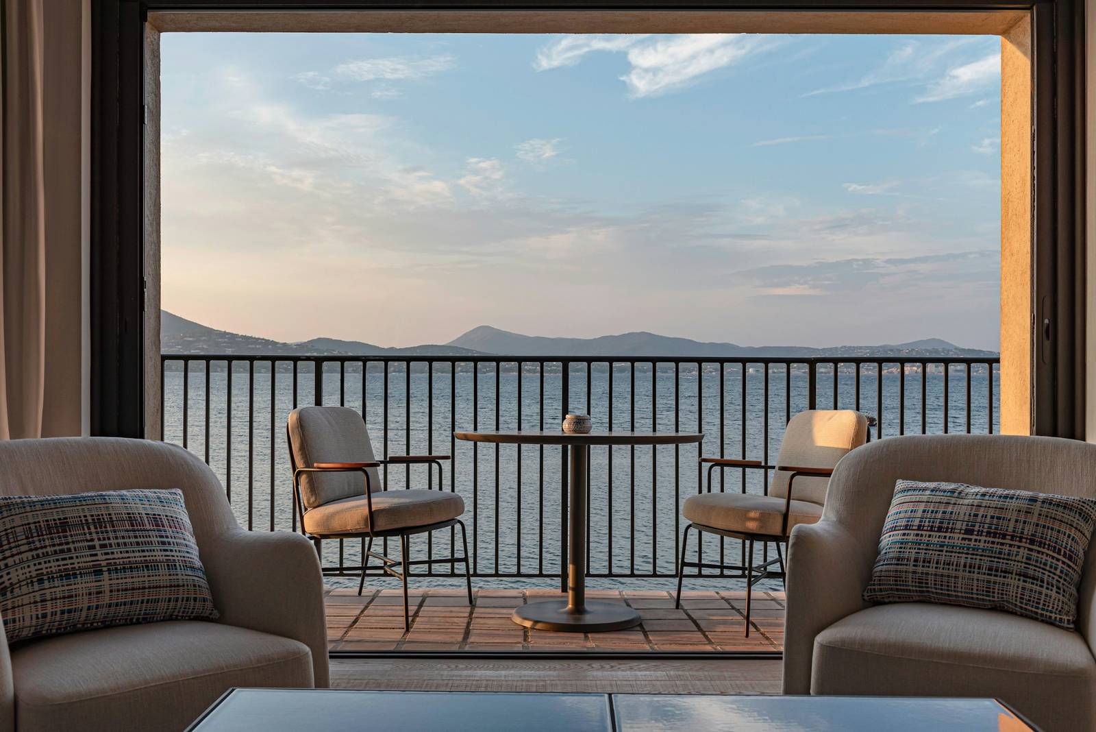 Cheval Blanc St-Tropez Heure Bleue Suite 海景露台