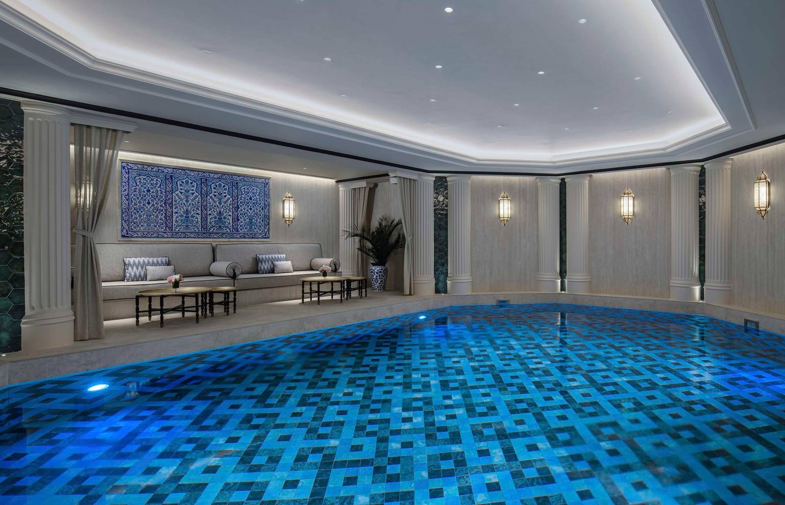 Sanitas Spa 室內泳池