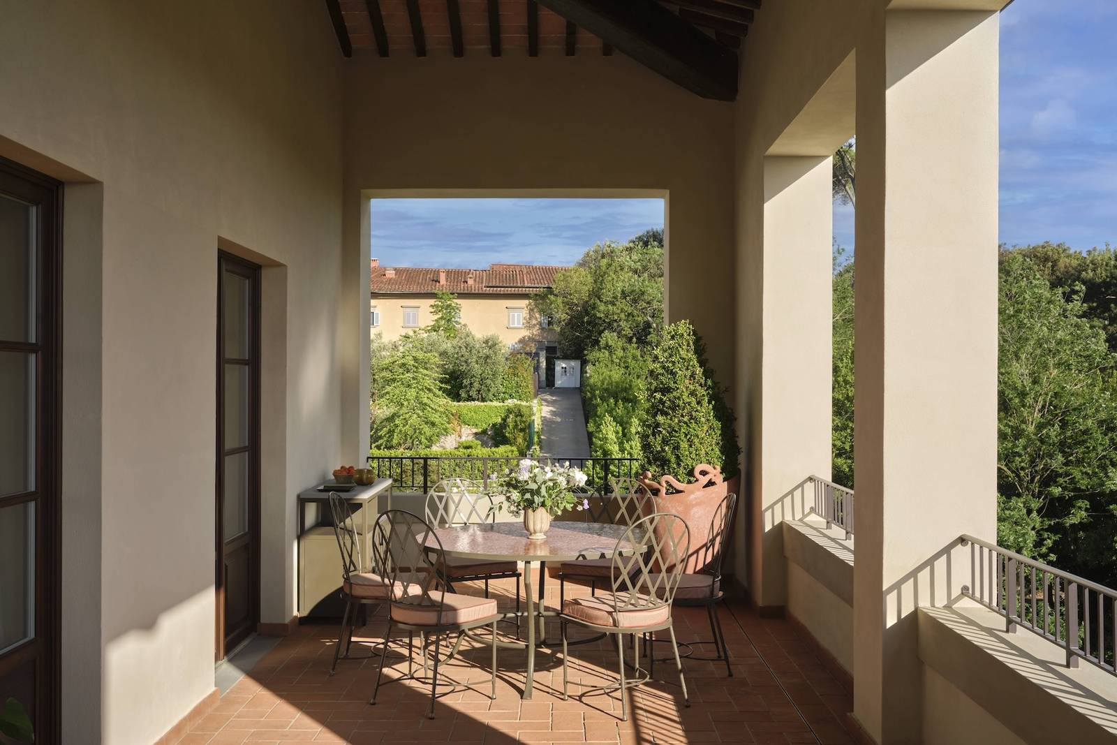 Collegio alla Querce Santa Maria del Fiore Suite 起居區與窗外景色