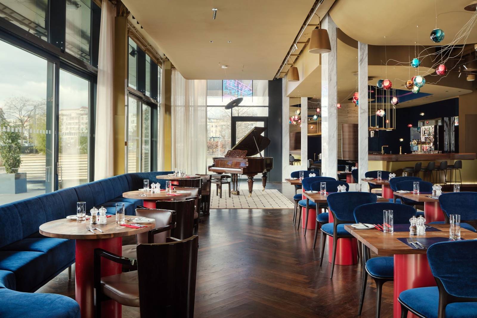 Jazzmin Bar & Dining 餐廳座位區