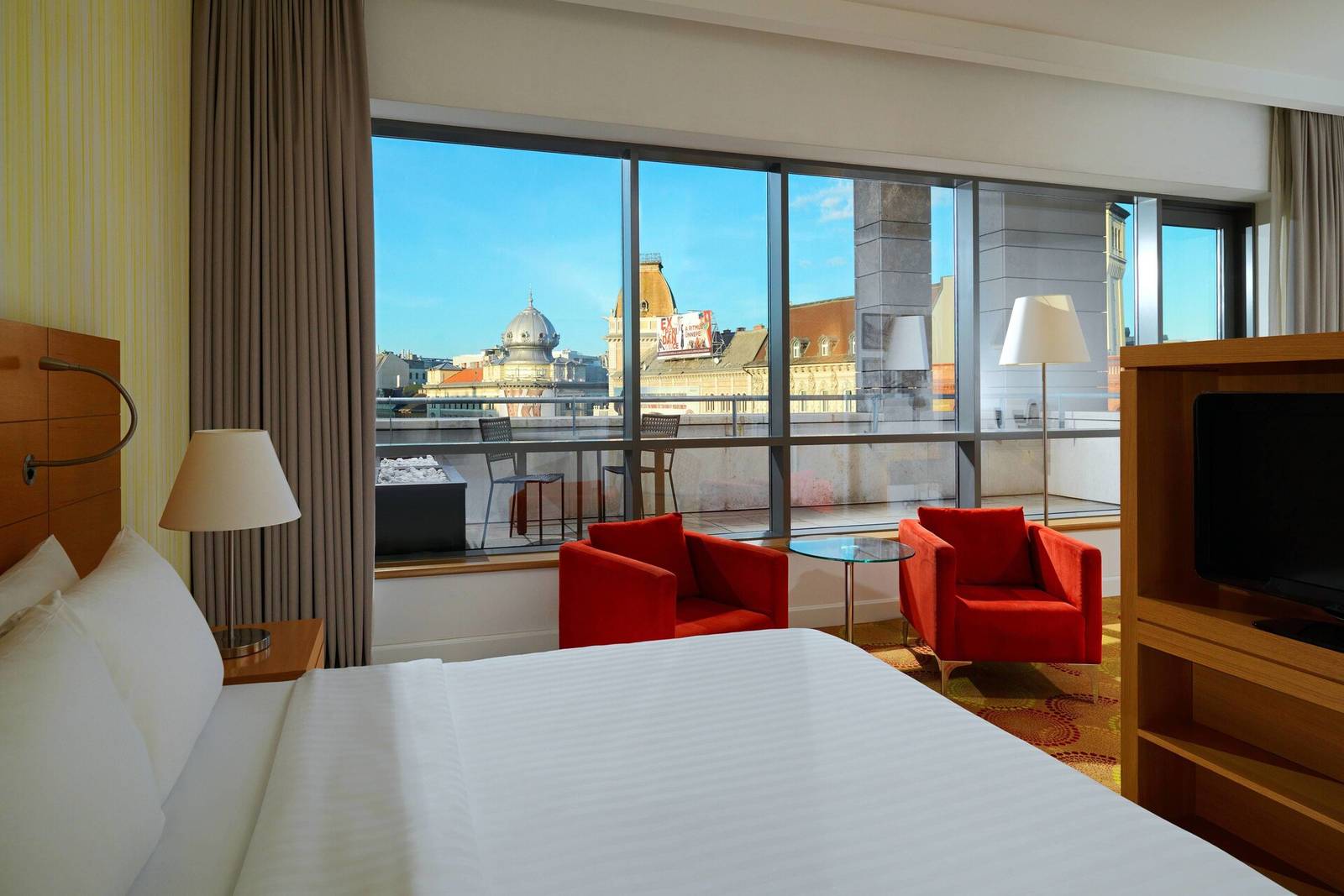 布達佩斯 Courtyard by Marriott Budapest City Center 可看見市區景觀的客房