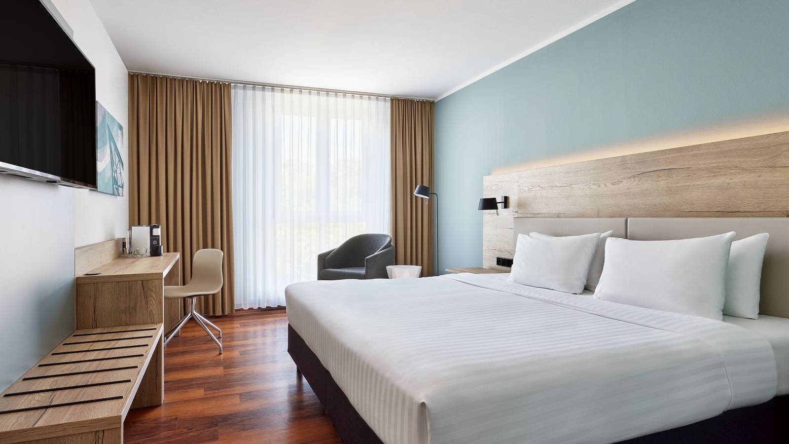 德勒斯登 Courtyard by Marriott 大床客房