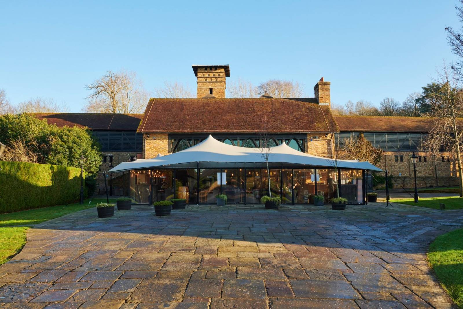 Coworth Park The Barn 餐廳外觀