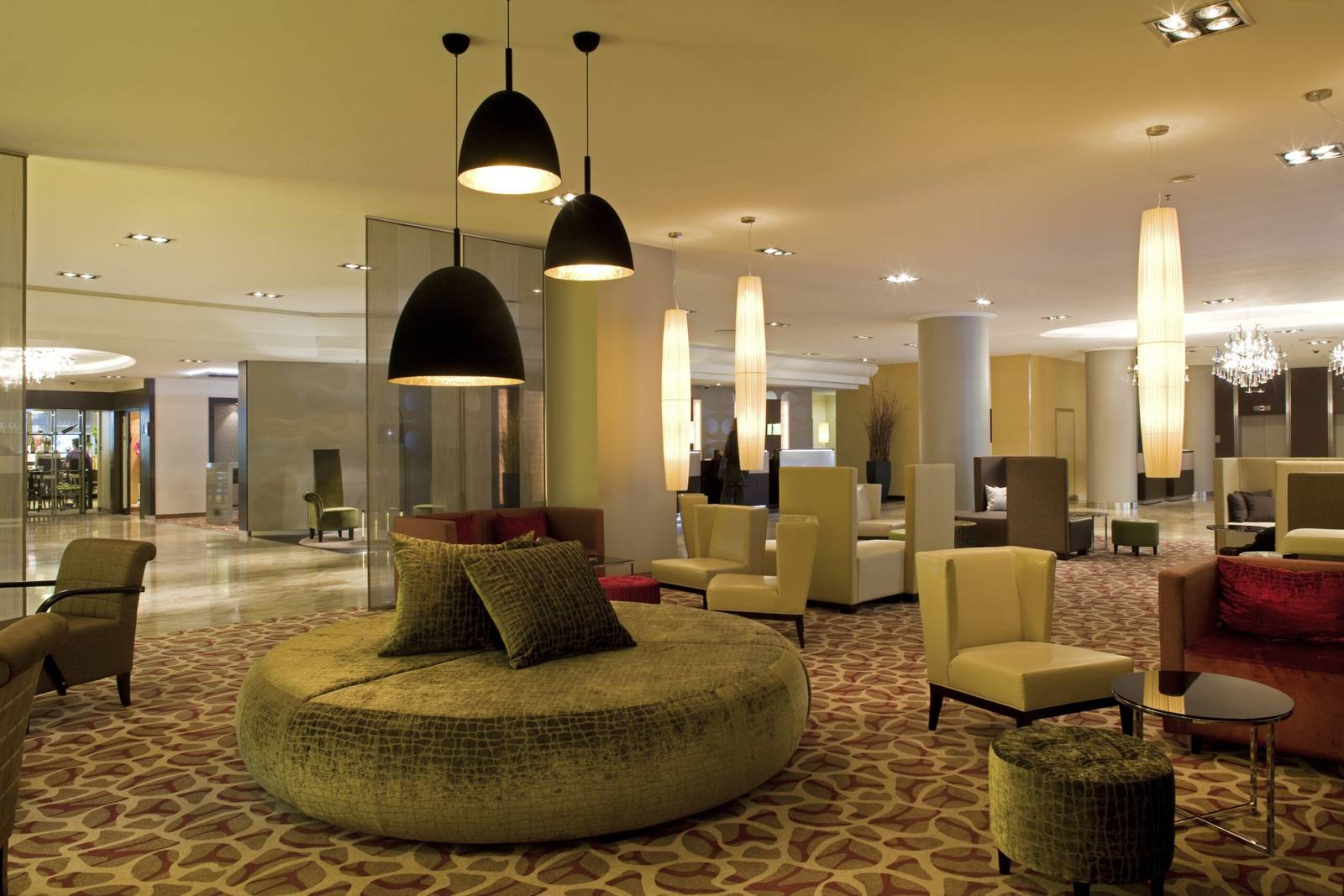 柏林 Crowne Plaza 大廳休息區