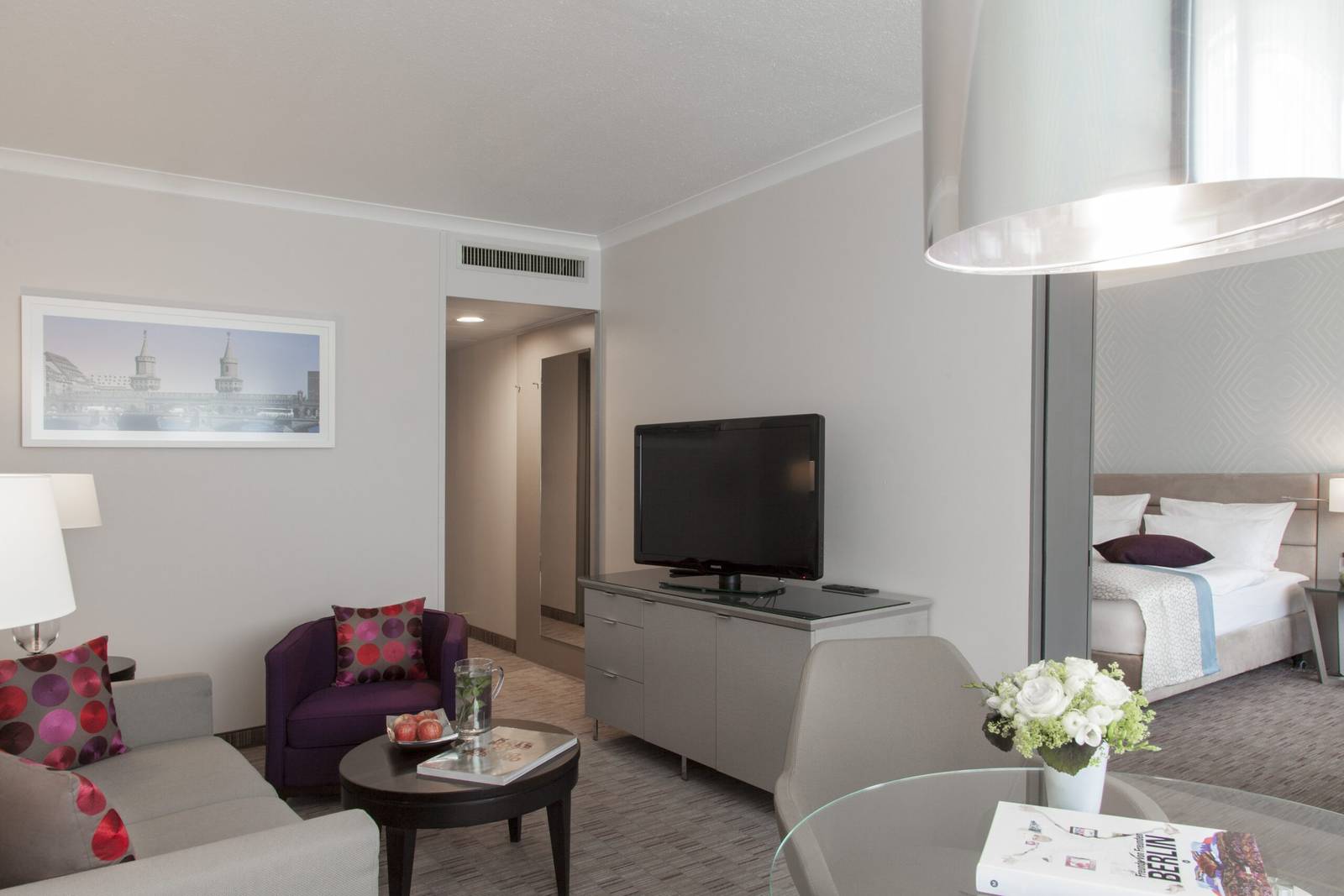柏林 Crowne Plaza King Suite 起居區