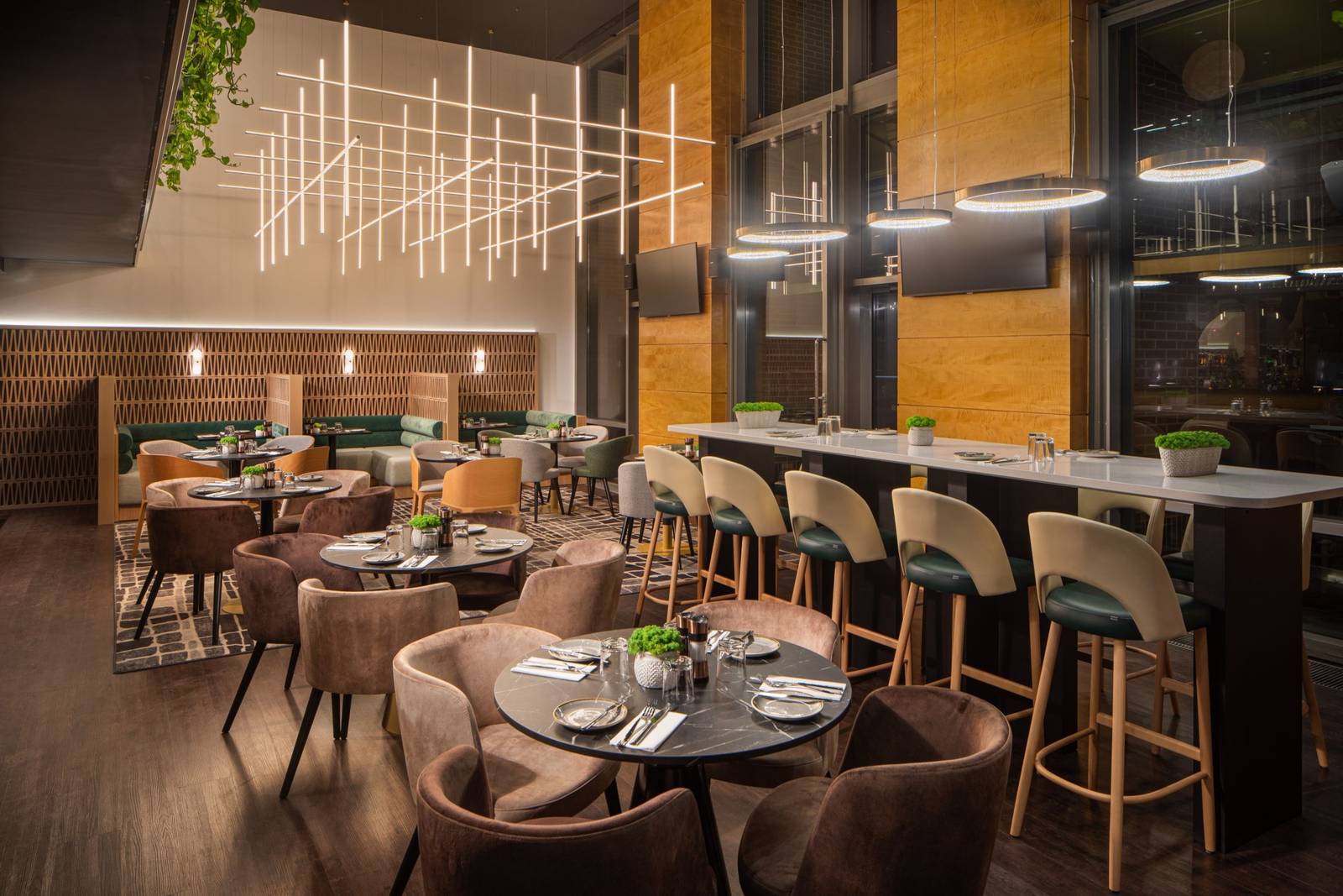 Crowne Plaza Budapest Axis Café & Lounge