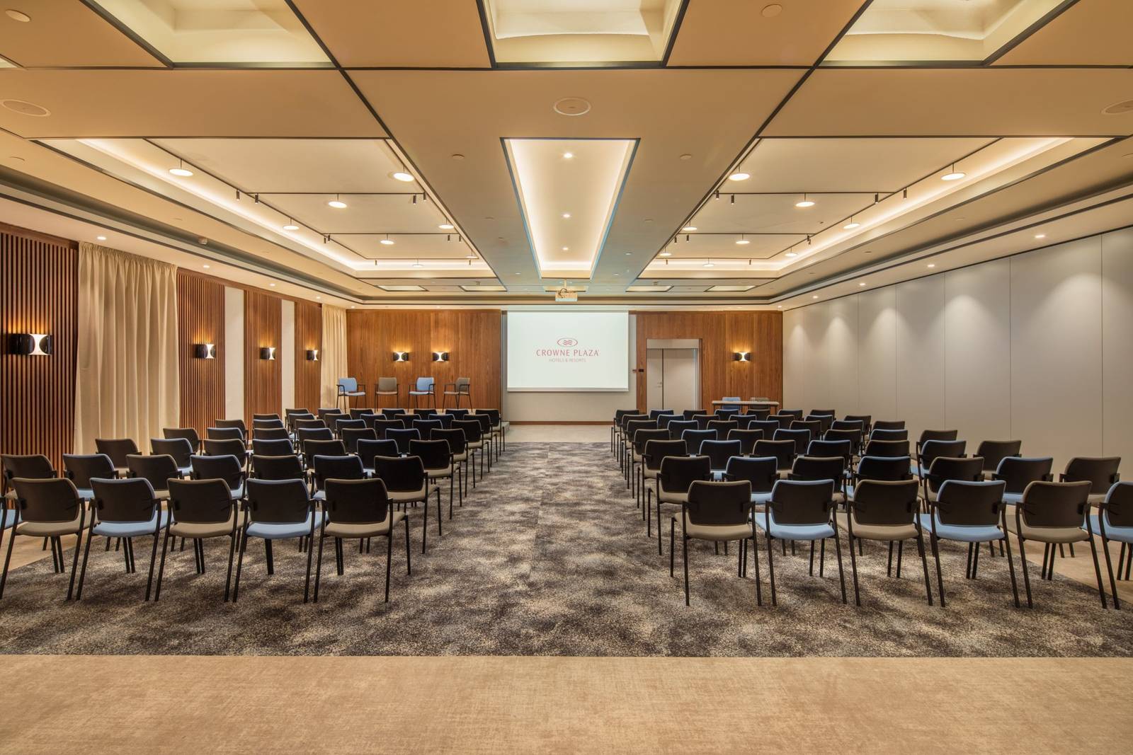 Crowne Plaza Budapest 會議廳