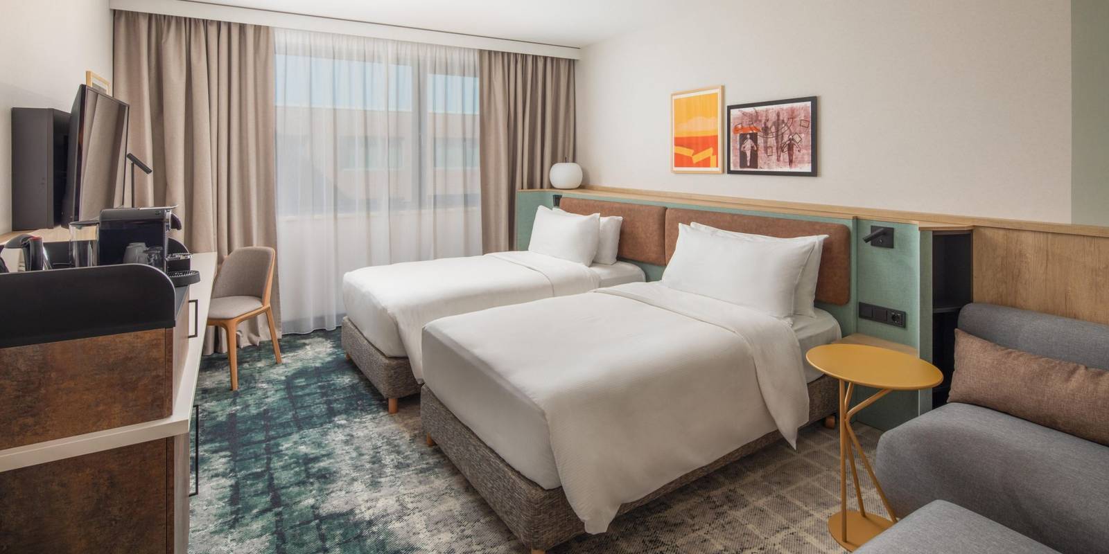 Crowne Plaza Budapest Premium 雙床客房