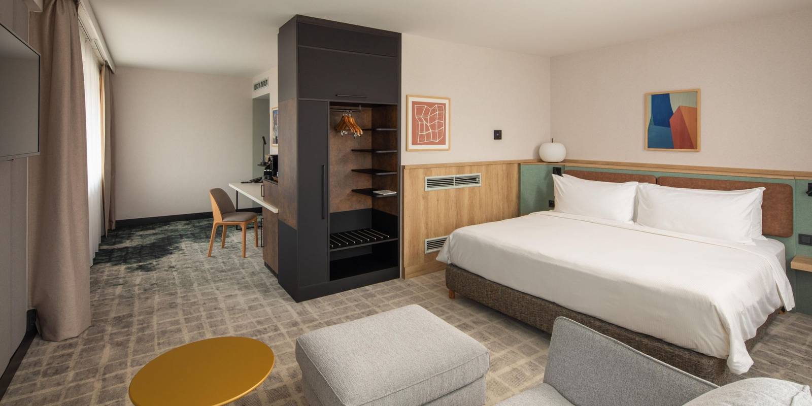Crowne Plaza Budapest Junior Suite