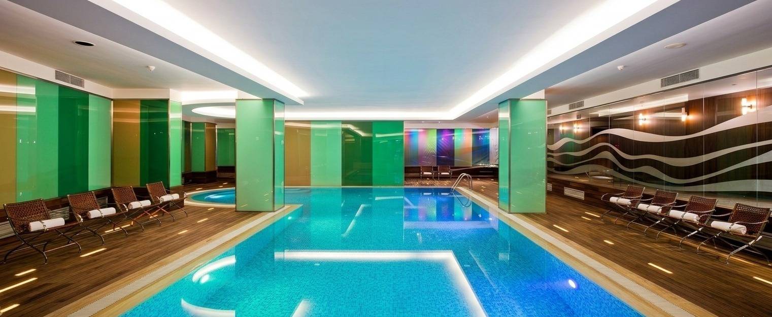 伊斯坦堡 Crowne Plaza Harbiye Wellness Club 泳池