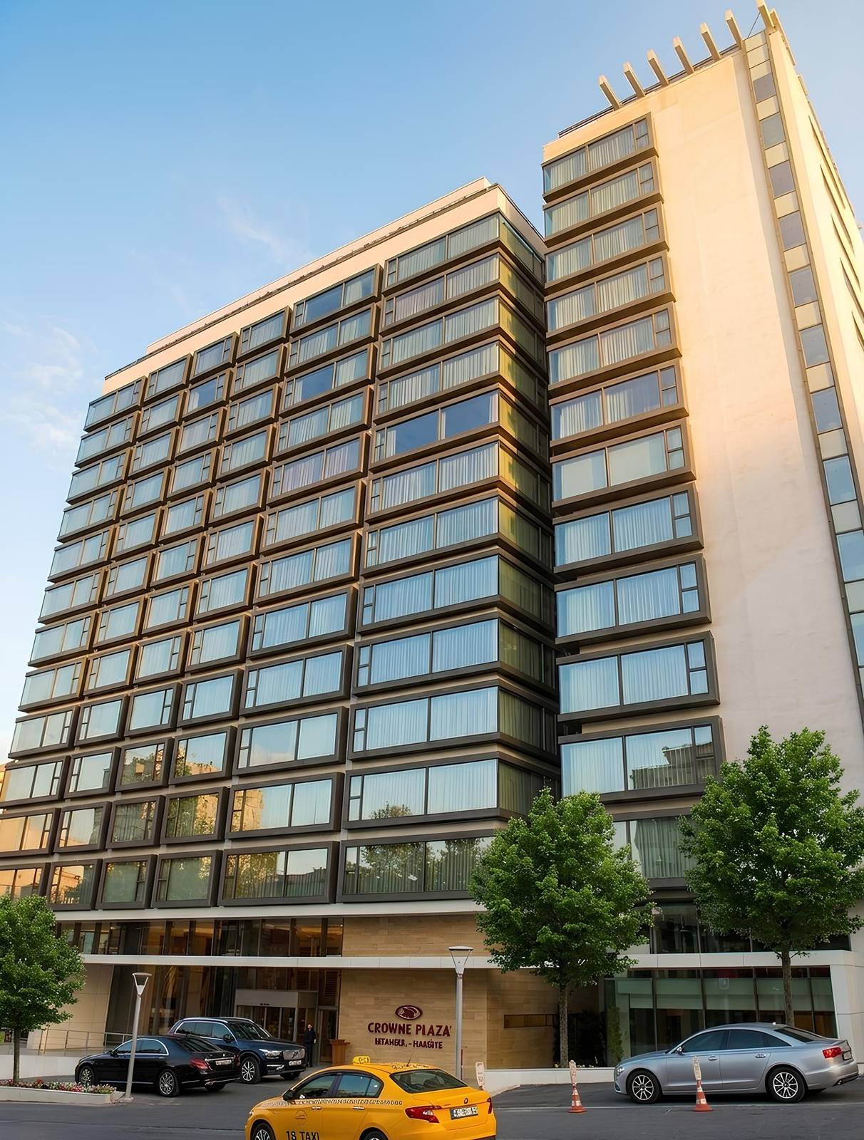 伊斯坦堡 Crowne Plaza Harbiye 酒店外觀