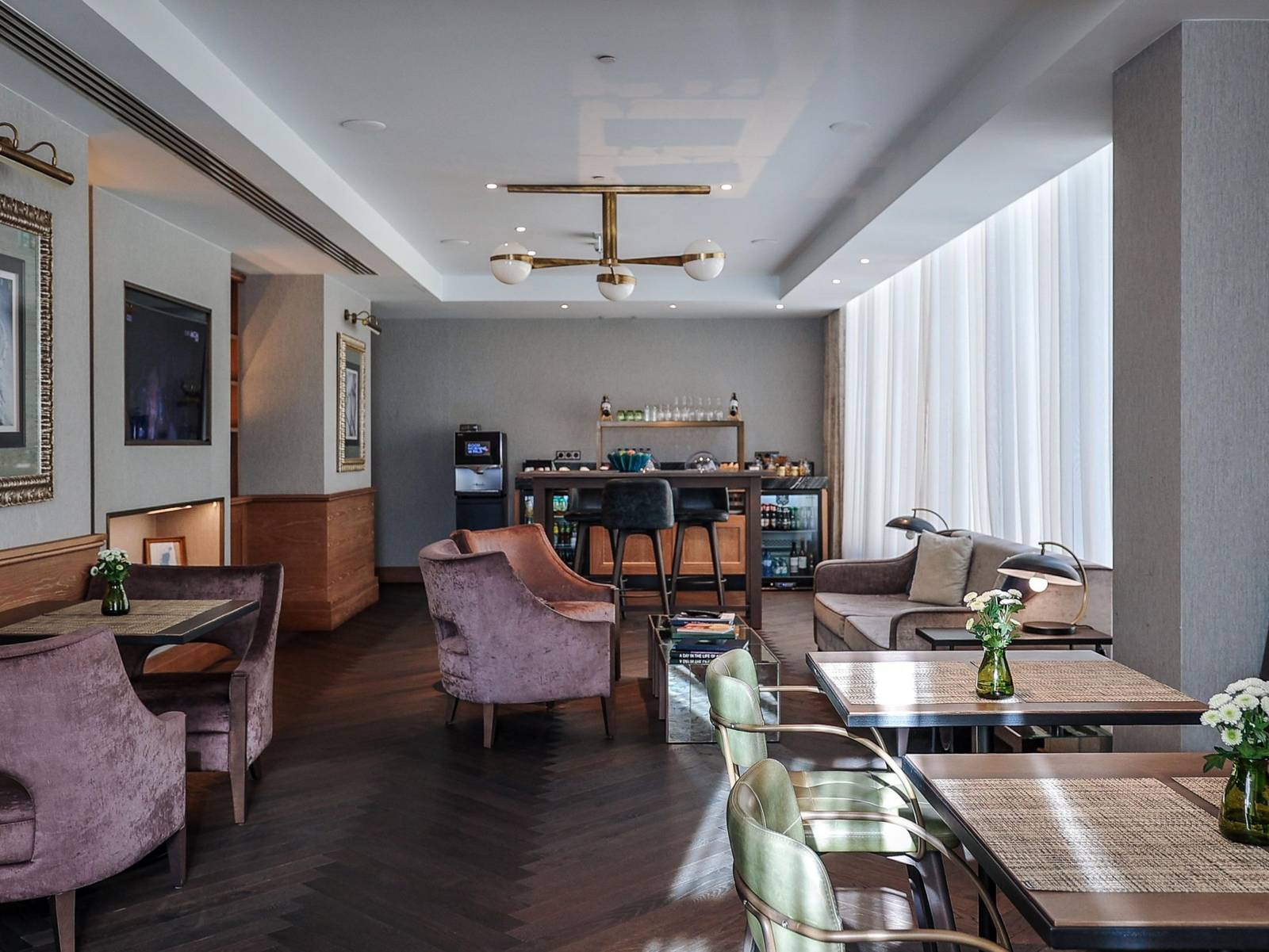波多皇冠假日酒店 Club Lounge