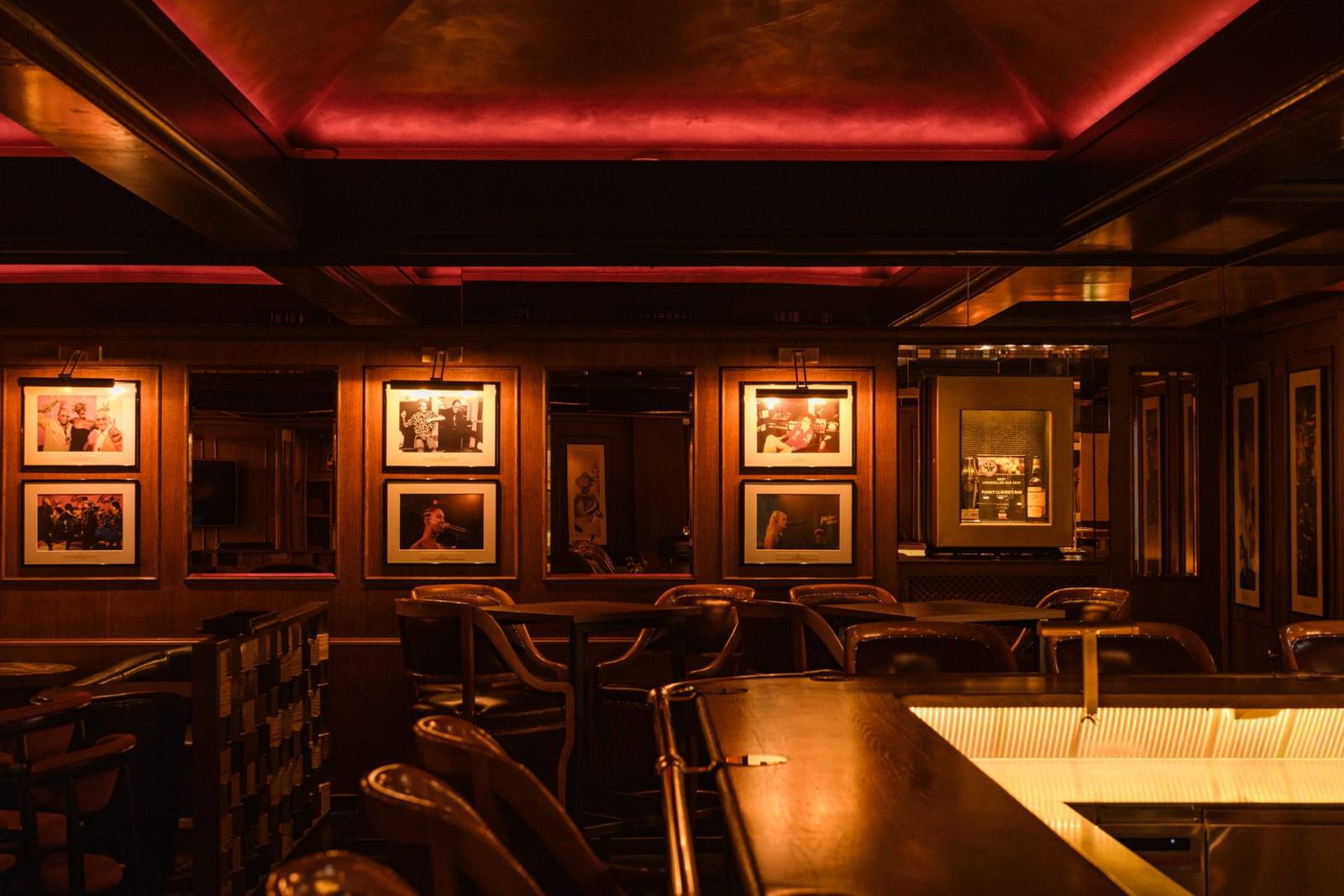 Montreux Palace Funky Claude's Bar