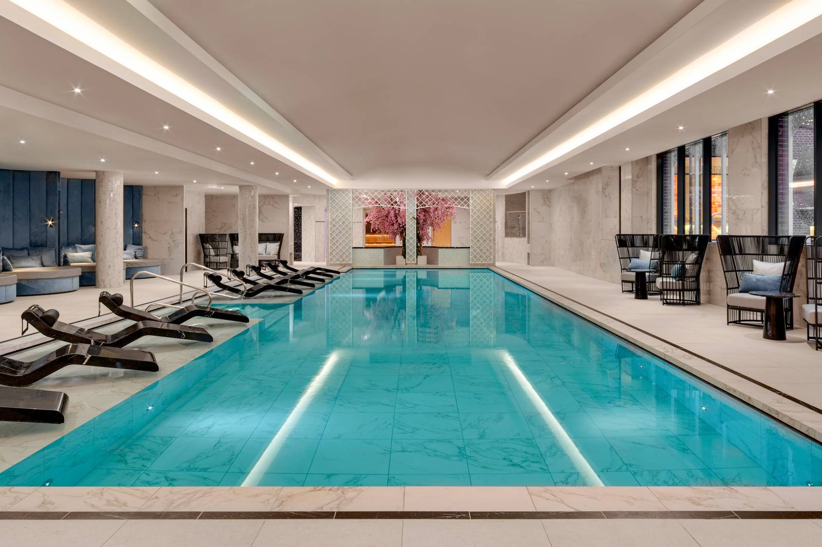 溫莎 Fairmont Windsor Park Spa 20 公尺室內溫水泳池